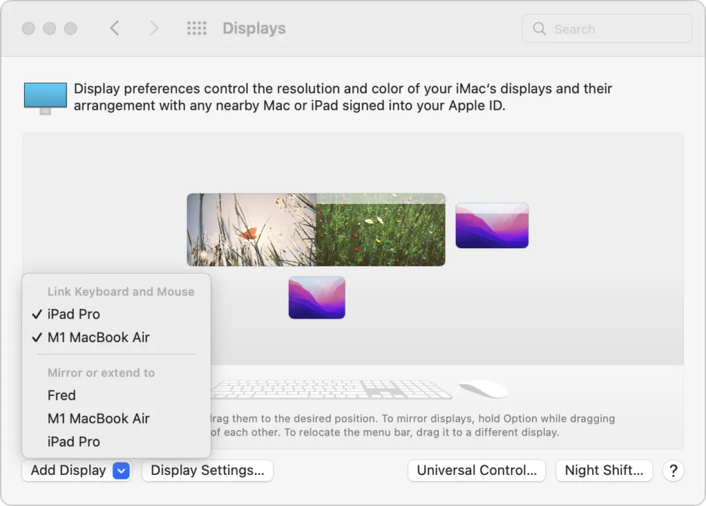 Mac Displays settings assigning a nearby iPad for Universal Control
