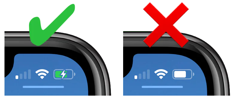 Comparison of connected and disconnected charging indicators on an Apple Watch