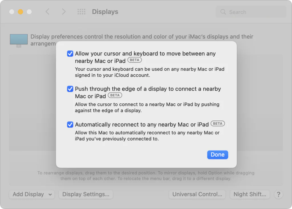 Mac Displays settings with Universal Control options enabled