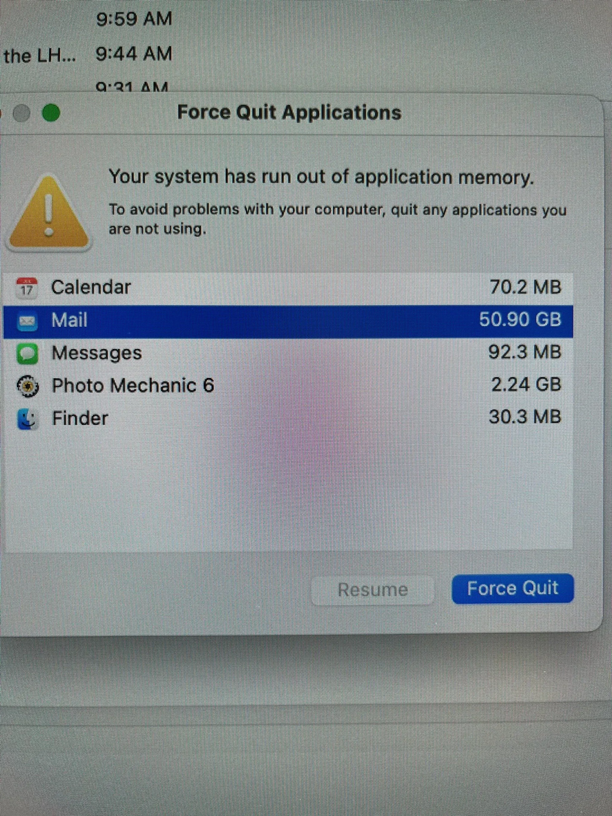 Mac Force Quit Applications window warning that the system is out of application memory and showing Mail using 50 GB